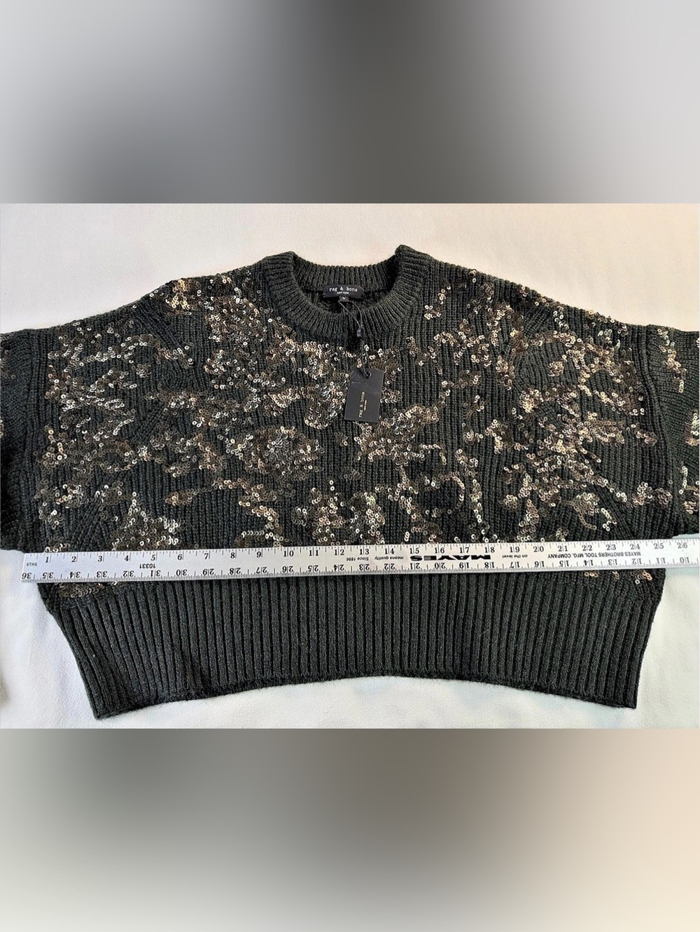rag & bone Liza Sequin Detail Wool Oversized Cropped Sweater Green & Gold NWT - Picture 7 of 10